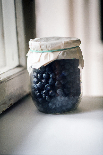 mason-jars:  Maria Bukreeva 