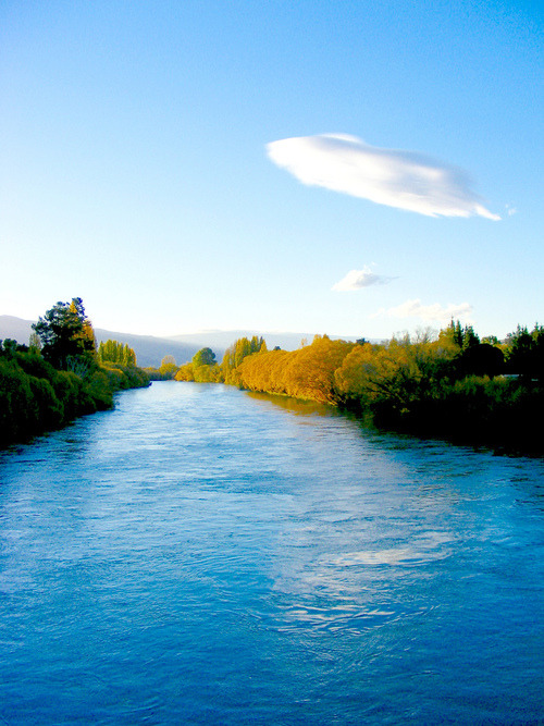 stufftolookatwhileyourehigh:  rivers 