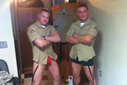 gtfrat:  That bulge on the left! Damn. 