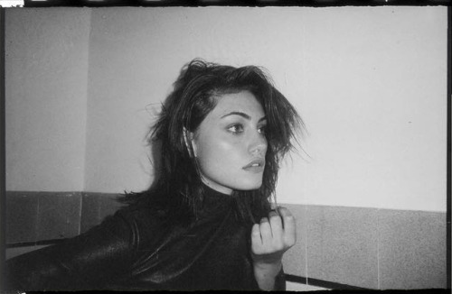 beautorigine - Outtakes of Phoebe Tonkin photographed by Max...