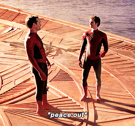 Tobey Maguire & Andrew Garfield As Peter 2 & Peter 3 — Spider-Man: No Way Home | 2021 Dir. Jon Watts