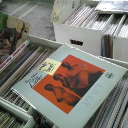 analog-blog:  Early wormin @ecoleye #Larks #Soul #vinyl #records #cratedigging #PCC #Swap 