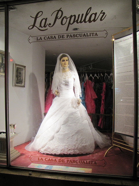 365daysofhorror:  A Mexican Bridal Shop Mannequin Looks Just Like A Preserved Human