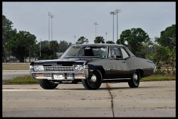 musclecardreaming:  One of less than 100 427 1968 Chevy Biscaynes 