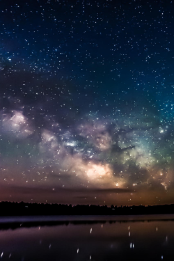 expressions-of-nature:Lake Durango Milky Way by: Sam Hobson