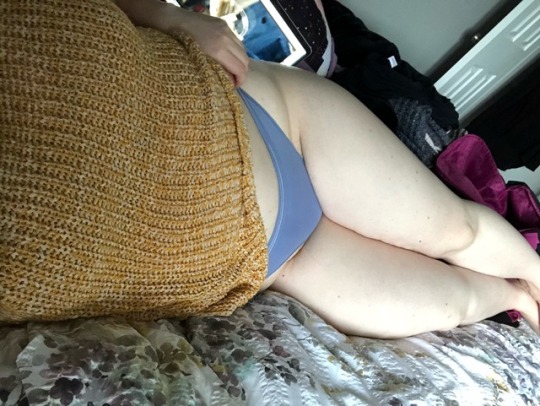 Porn Pics dandelion-dreaming: comfiest with no pants