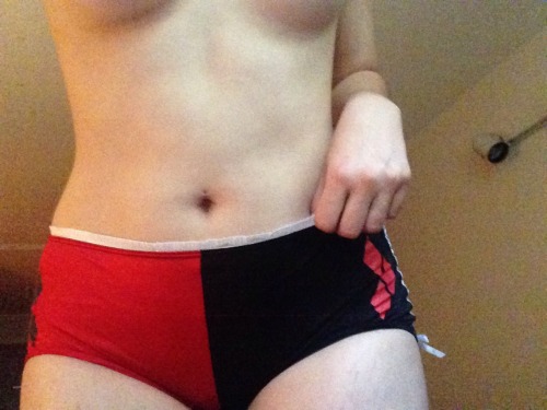 ava-luna-baby:  Got new Harley Quinn shorts adult photos