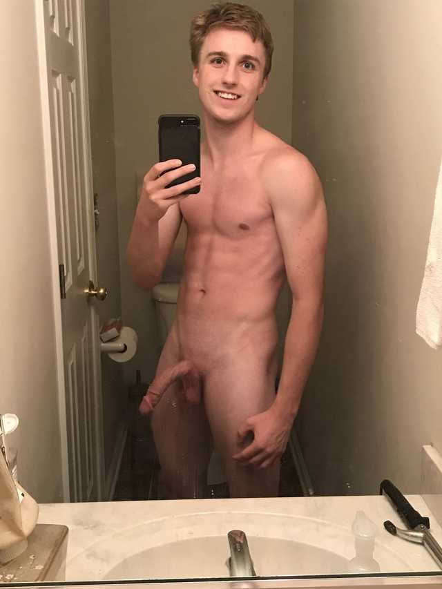 straightbaitedguys:  Always loved a guy in briefs and a dorky smile.   Follow me