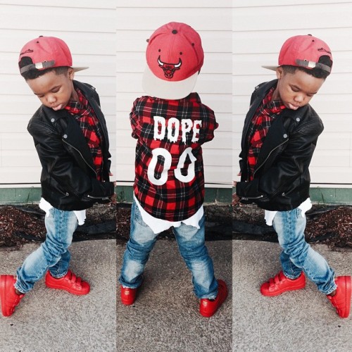 tntkidz:
“Today’s #OOTD inspired by big bro @stylishkid_kwon 👍🏼 DROP EMOJIS 👇🏼
”