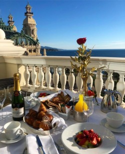 tkkatherineblog:  Hôtel de Paris Monte-Carlo Inst