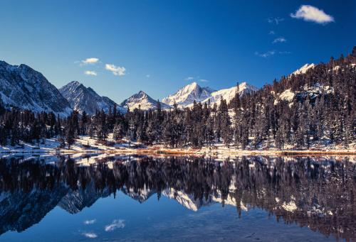 oneshotolive:  Heart Lake - Mammoth Lakes,