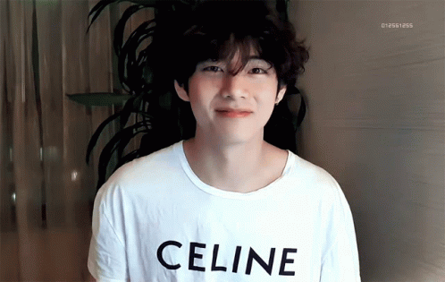 Taehyung Boxy Smile Explore Tumblr Posts And Blogs Tumgir