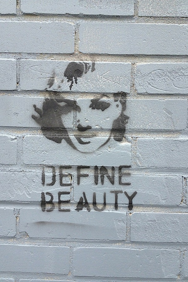 melodiadesignsinc:  ‘Beauty is not caused. It is.’~Emily Dickinson…awaken your
