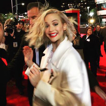 jenniferlawurence:  best fan-taken pictures of jennifer lawrence during premieres