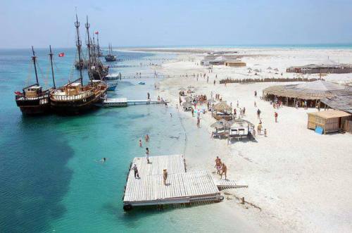 10   i-love-tunisia:Flamant rose island, near Djerba Island, Tunisia.