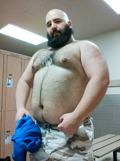 gulobear:  billsibs:  It was a good workout today.  Now to find do some grub.   WOOOOOOFF
