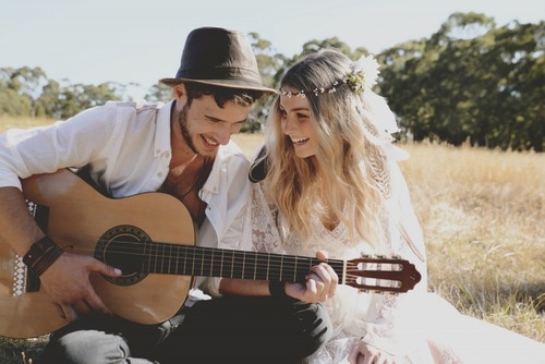 http://forevermydreams93.tumblr.com/post/102703478070