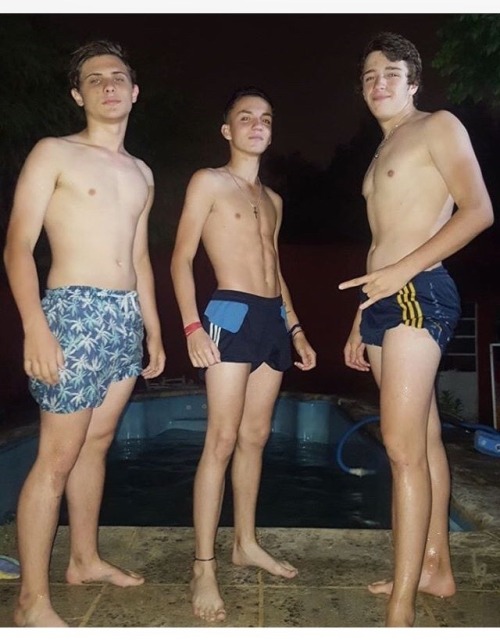 https://horniboisteenbois.tumblr.com/post/169898262825