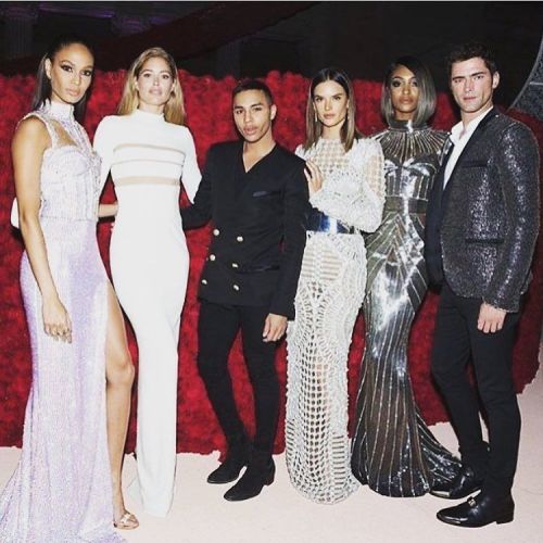 XXX Olivier and his #balmainarmy at the #metgala photo