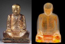 mxcleod:  Scan reveals 1,000-year-old monk seated inside of Buddha statueUsing a CT scanner, doctors were able to take photos showing the mummy that resides within the statue. In a space where there had once been organs, Researchers were also able to