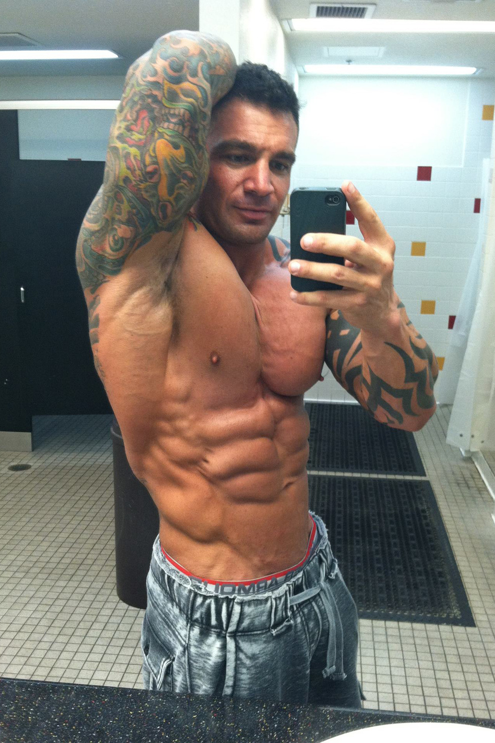 drwannabe:  Nahum Vizakis 