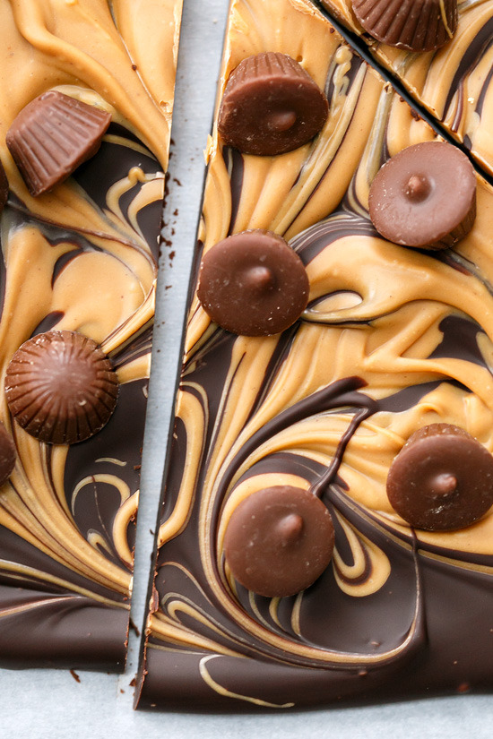 do-not-touch-my-food:  Chocolate Peanut Butter Cup Bark