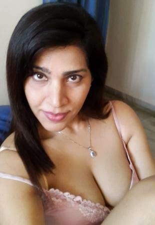 Anjana sukhani hot