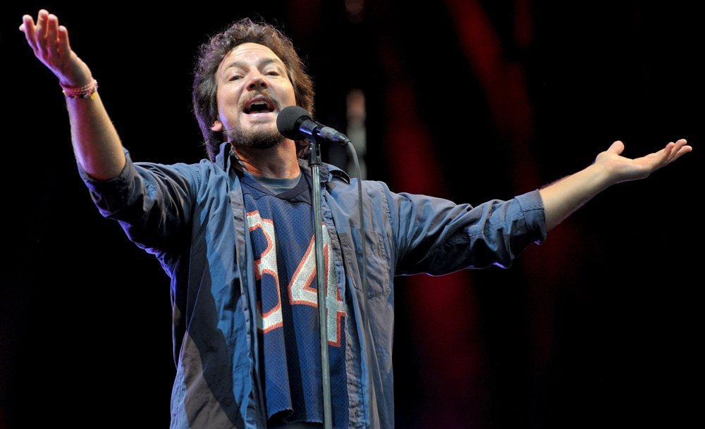 bailey-sixx-rose96:  Pearl Jam 2014 