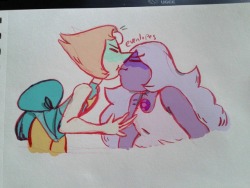 evenlopes: day 1- first kiss!! i figured theyd seem the type to just “go for it” im gonna try and do this everyday,, its good for me. @fuckyeahpearlmethyst 