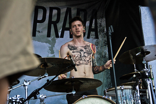bandmembers-gonewild:  Daniel Williams (TDWP)~shirtless band blog 