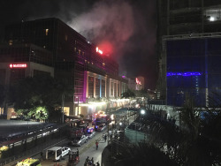 Yahoonewsphotos: Heavily Armed Men Storm Hotel And A Casino Resort In Philippine