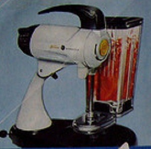 Sunbeam Mixmaster & Attachments -- 7513--GBR