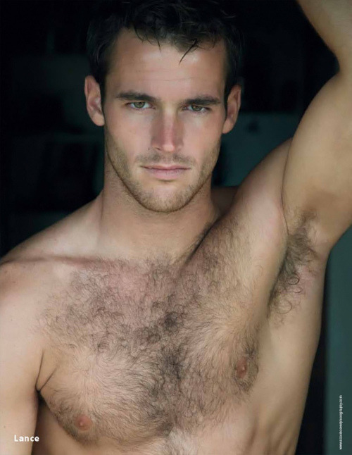 hirsutophile:  lance parker quelques images / some pics