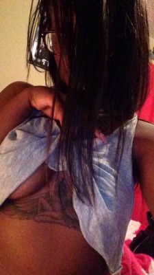 queenbrax:  Late night early morning 👑