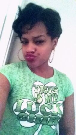 nayaac:  🌺&quot;she changed her hair again, ooo Dennis Rodman.“ 🌸  Happy