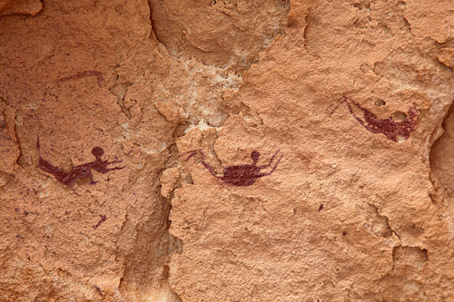 Cave of the Swimmers Helps Uncover Ancient Lake BedsWadi Sura of southwestern Egypt is rich in rock 