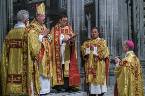 Abbot Dom Erik Varden OCSO was enthroned at Nidaros Cathedral in Trondheim (today, a Lutheran cathed