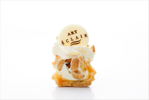 sweetoothgirl: Eclair Little Artwork :  Olga Drach