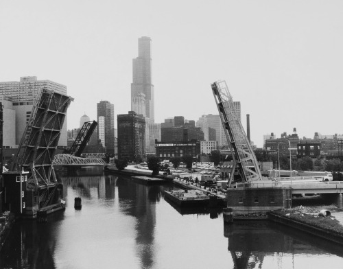 chicago river