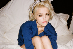 unflame:sky ferreira for maison kitsune //