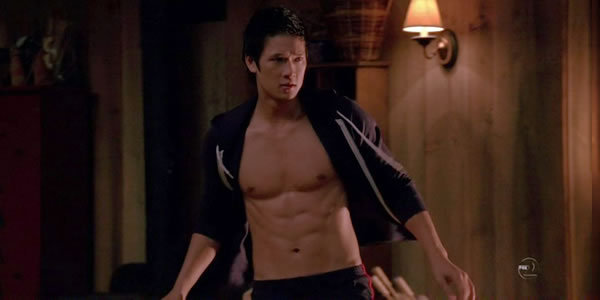 magnusandalec:  Goodness gracious, Harry!! :P *drools* 