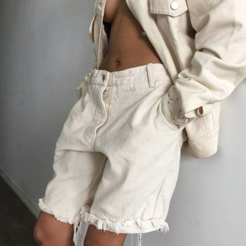 chxnelxvogue:  chxnelxvogue 👼🏼✨