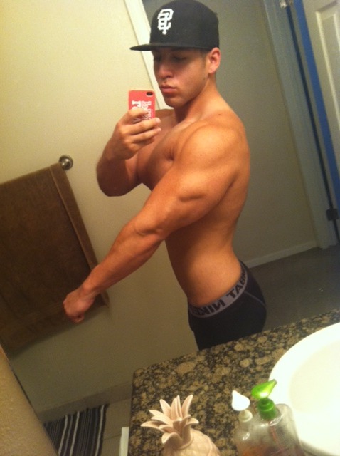 spandextights: This kid is awesome and a good friend of mine.  He’s looking to advance his career in