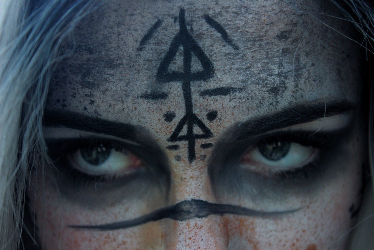 mylittlegardenofshadows:  - my makeup and my photo, so not remove caption - 