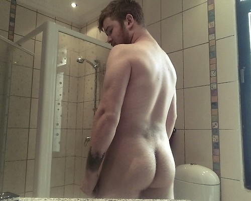 attention-deficit-ooo-dick:  This is my appreciation of Alex’s Butt post. I mean just damn. if you don’t follow him for his stunning looks, great voice, cute dorky side or anything else…follow him for his ass. http://captainjaneways-bitch.tumblr.com/