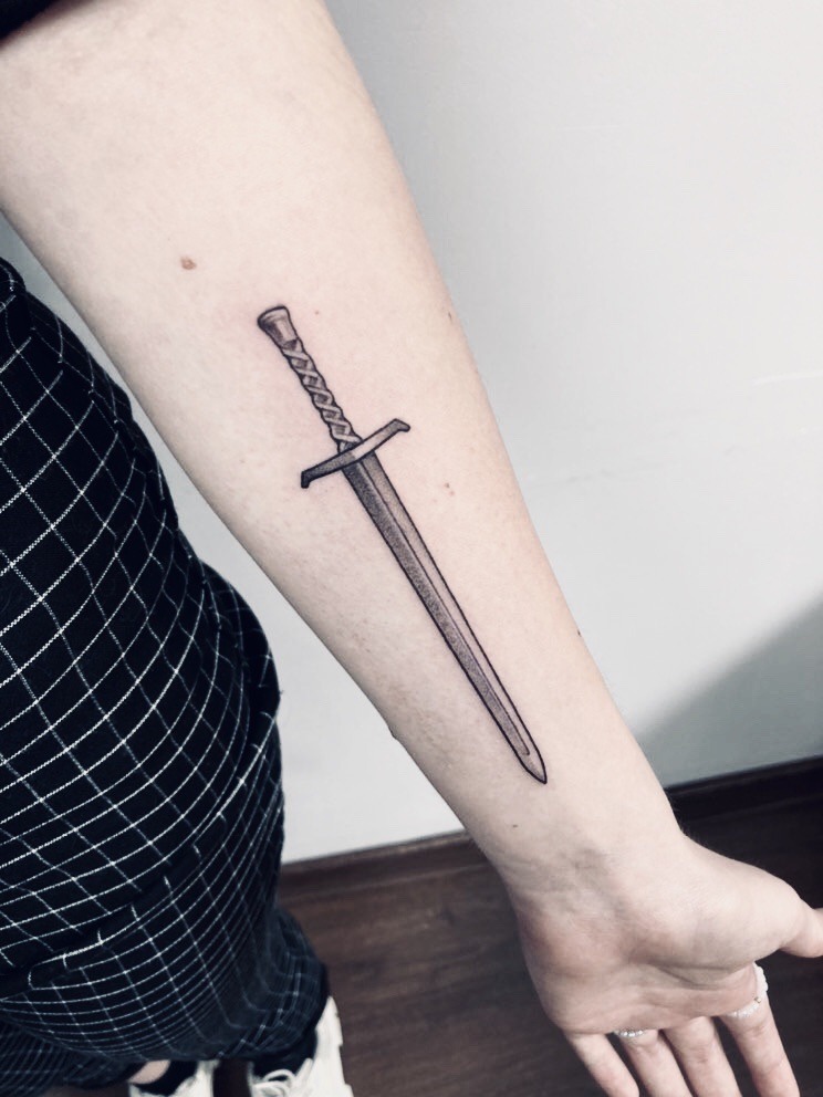 10 Best Excalibur Tattoo IdeasCollected By Daily Hind News