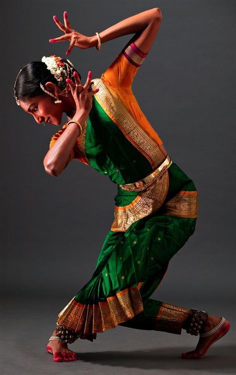 Bharatnatyam dancers, India