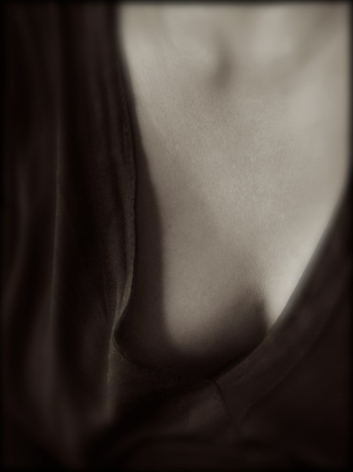 aimeryjoessel:  Aimery Joëssel From the series (’Secrets’)  