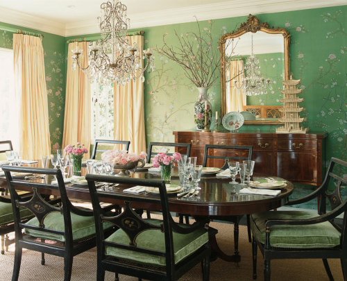 theladyintweed:Wallpaper by de Gournay 