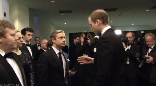 bakerstreetbabes:reichenfeels:valiantwolf:Martin Freeman and Prince William at the London Hobbit Pre